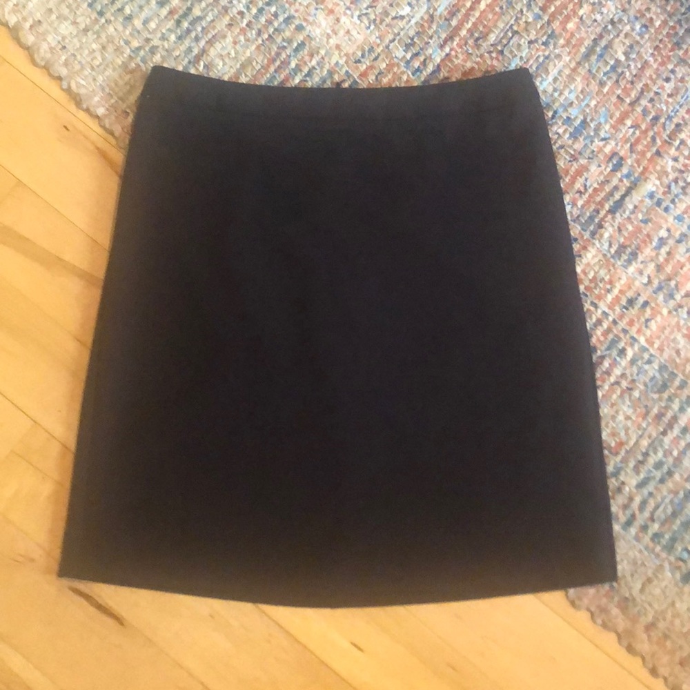 Joe Fresh black skirt - Size 0